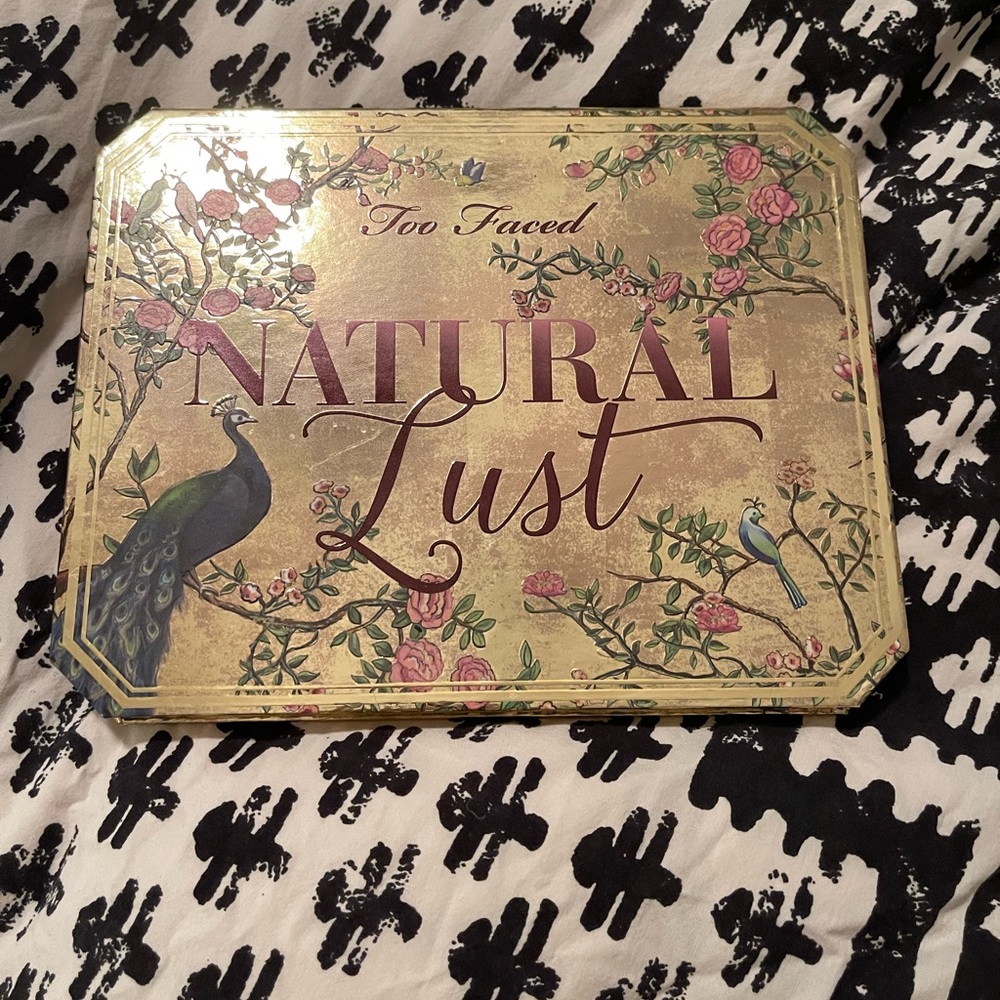 Too faced natural lust eyeshadow palette